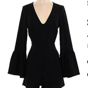 Massimo Fabbro Italy Women’s One Piece Short Set Romper Black Bell Sleev…